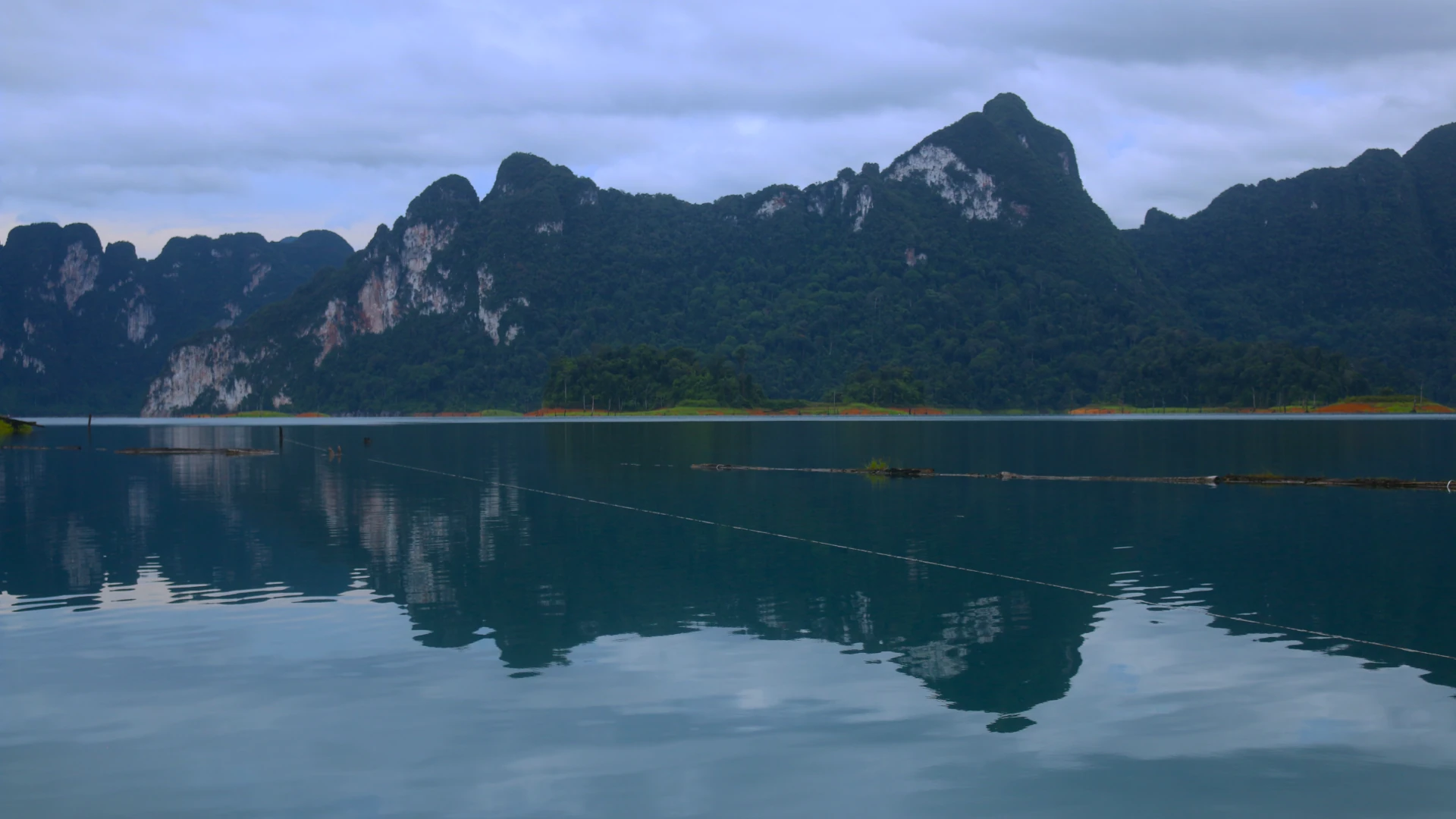 Khao Sok National Park On A Budget: A Cautionary Tale